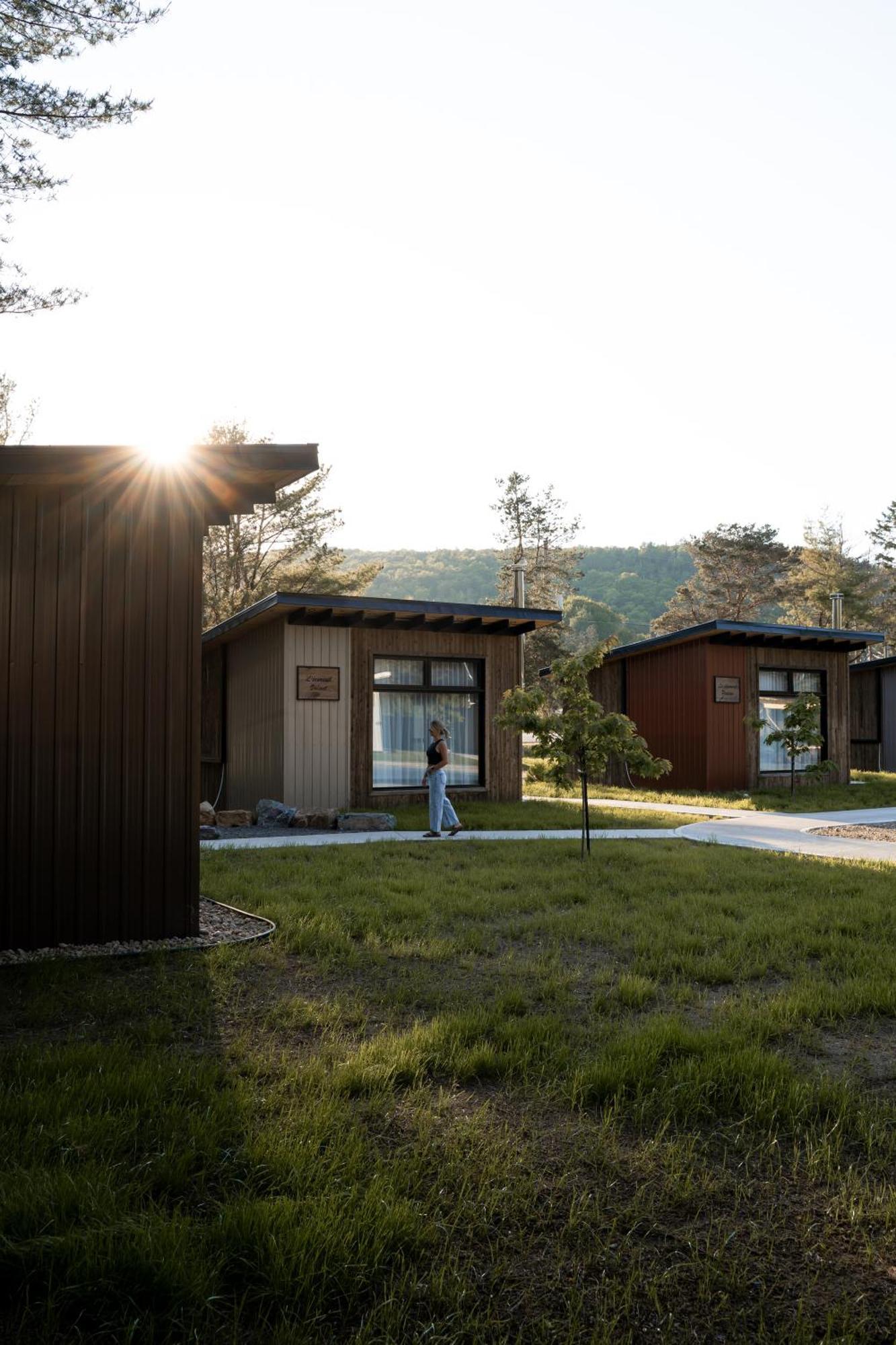 Villa Le 2800 Du Parc Shawinigan Exterior foto